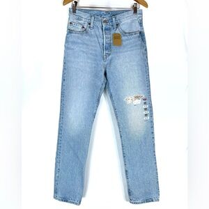 Levi’s 501 Women Straight Jeans Size 27x30 Patch Light Wash